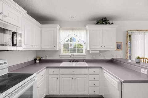 1904 Rhett Place, Lynn Haven FL - photo 13 of 41