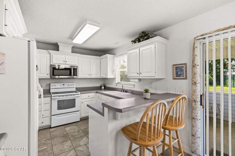 3 bedroom SingleFamilyResidence at 1904 Rhett Place, Magnolia Meadows, Lynn Haven — photo 3