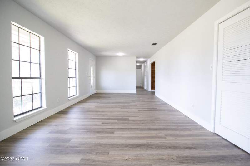 3 bedroom SingleFamilyResidence at 6407 Heather Marie Lane, Imperial Oaks, Panama City — photo 4