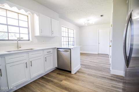 6407 Heather Marie Lane, Panama City FL - photo 9 of 32