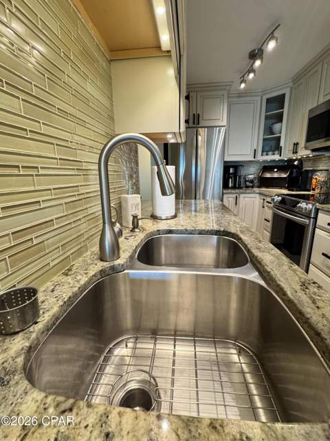 6213 Thomas Drive 305, Panama City Beach FL - photo 15 of 20