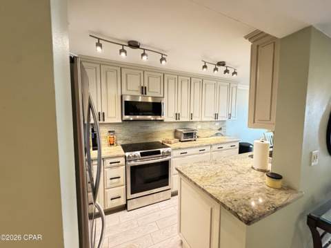 6213 Thomas Drive 305, Panama City Beach FL - photo 8 of 20