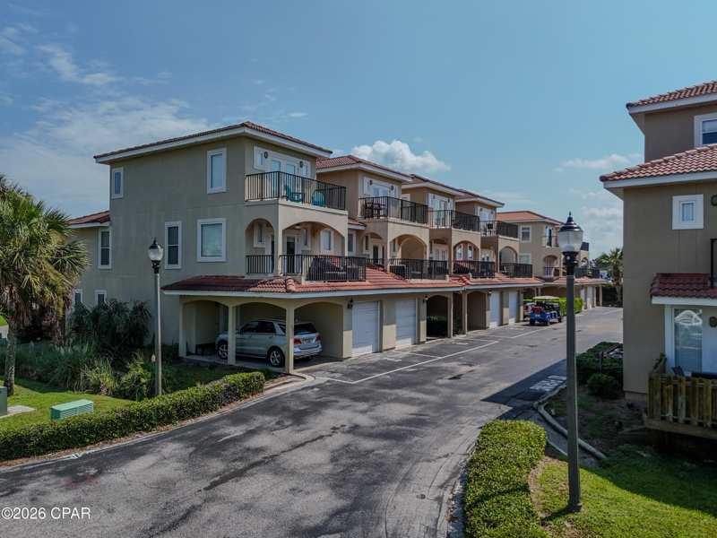 4 bedroom Attached at 160 Southfields Road, Southfield Sec 1, Panama City Beach — photo 1