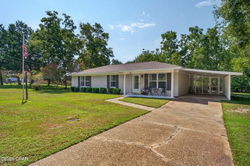 3 bedroom SingleFamilyResidence at 805 Idlewood Court, Idlewood, Bonifay — photo 2