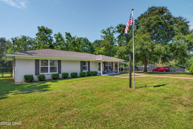 3 bedroom SingleFamilyResidence at 805 Idlewood Court, Idlewood, Bonifay — photo 3
