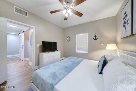 9860 S Thomas Drive 1211, Panama City Beach FL - photo 10 of 28