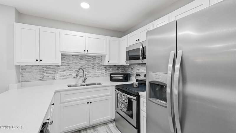 1 bedroom Condominium at 4726 Bay Point Road D140, Bay Point Harbour Villas, Panama City — photo 1