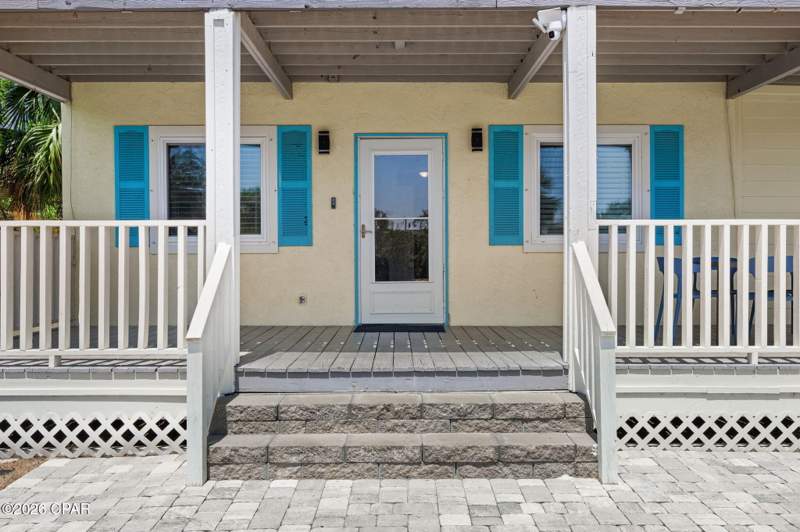 4 bedroom SingleFamilyResidence at 201 Circle Drive, Laguna Beach, Panama City Beach — photo 4