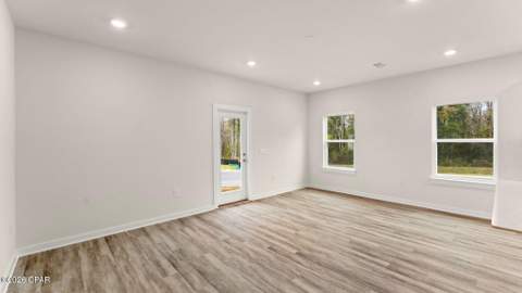 249 Phillips Bluff Avenue, Panama City Beach FL - photo 12 of 27