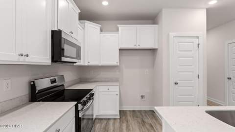 249 Phillips Bluff Avenue, Panama City Beach FL - photo 9 of 27
