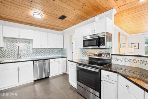 446 S Macarthur Avenue, Panama City FL - photo 15 of 44