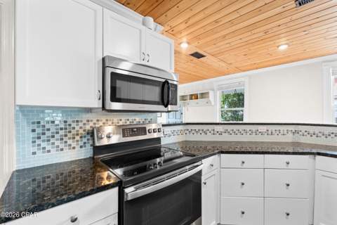 446 S Macarthur Avenue, Panama City FL - photo 16 of 44