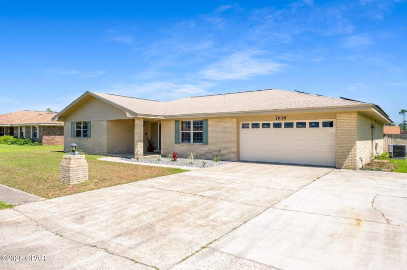 4 bedroom SingleFamilyResidence at 7936 Betty Louise Drive, Grimes Callaway Bayou Est U-2, Panama City — photo 3