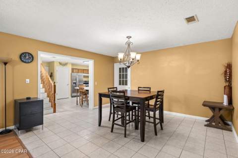 4152 Leisure Lakes Drive, Chipley FL - photo 12 of 52
