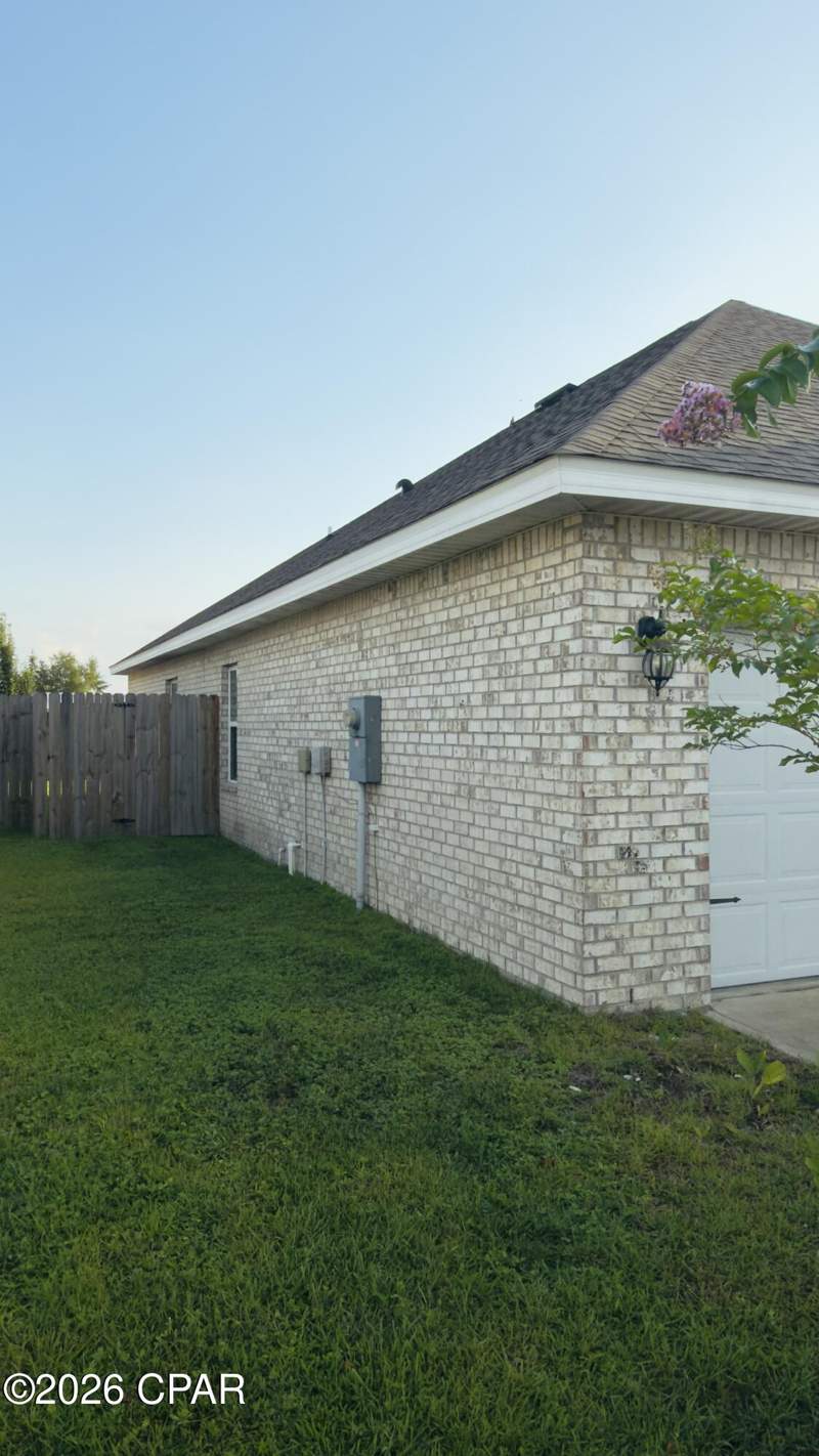 4 bedroom SingleFamilyResidence at 724 Cason Circle, Andrews Plantation, Panama City — photo 4