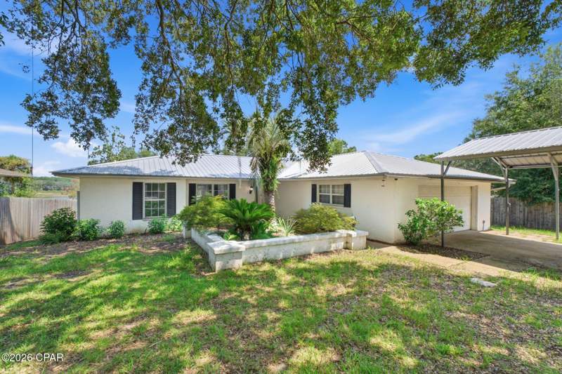 3 bedroom SingleFamilyResidence at 4541 Hancock Court, Sunny Hills, Chipley — photo 3