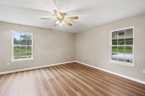 6675 Grande Oak Loop, Grand Ridge FL - photo 13 of 24