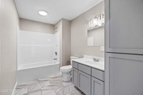 6675 Grande Oak Loop, Grand Ridge FL - photo 18 of 24