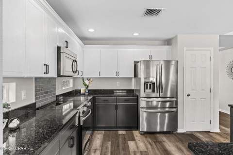 513 Bainbridge Street, Panama City Beach FL - photo 16 of 46