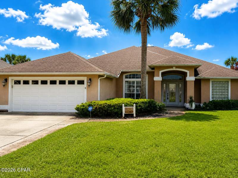 3 bedroom SingleFamilyResidence at 121 Grand Heron Drive, The Glades, Panama City Beach — photo 2