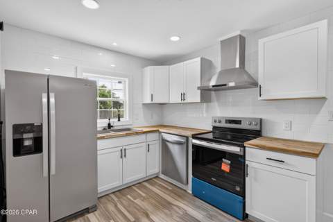 312 N Cove Boulevard, Panama City FL - photo 10 of 55