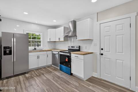 312 N Cove Boulevard, Panama City FL - photo 8 of 55