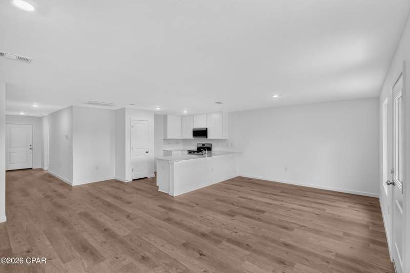 3 bedroom SingleFamilyResidence at 3896 Wall Street Hs 76, Magnolia Ridge, Panama City — photo 5