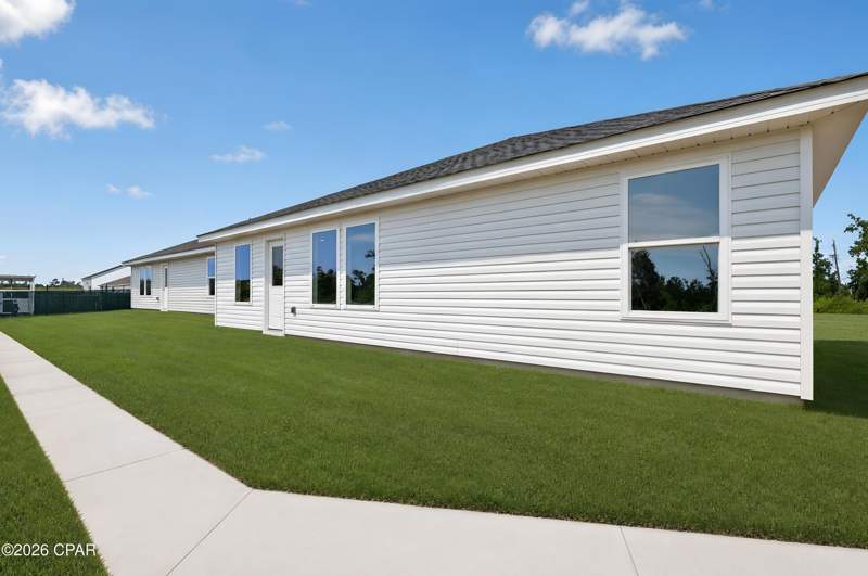 4 bedroom SingleFamilyResidence at 3888 Wall Street Hs 78, Magnolia Ridge, Panama City — photo 2