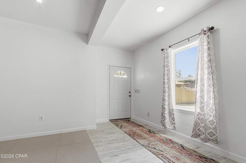 3 bedroom SingleFamilyResidence at 1003 E 8th Street, Glenwood Addition, Panama City — photo 3