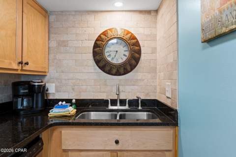 5801 Thomas Drive 204, Panama City Beach FL - photo 11 of 41