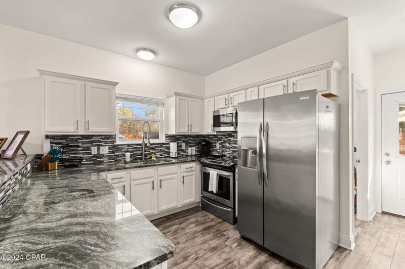 3 bedroom SingleFamilyResidence at 2214 Brooke Street, Mimosa Place, Panama City — photo 3