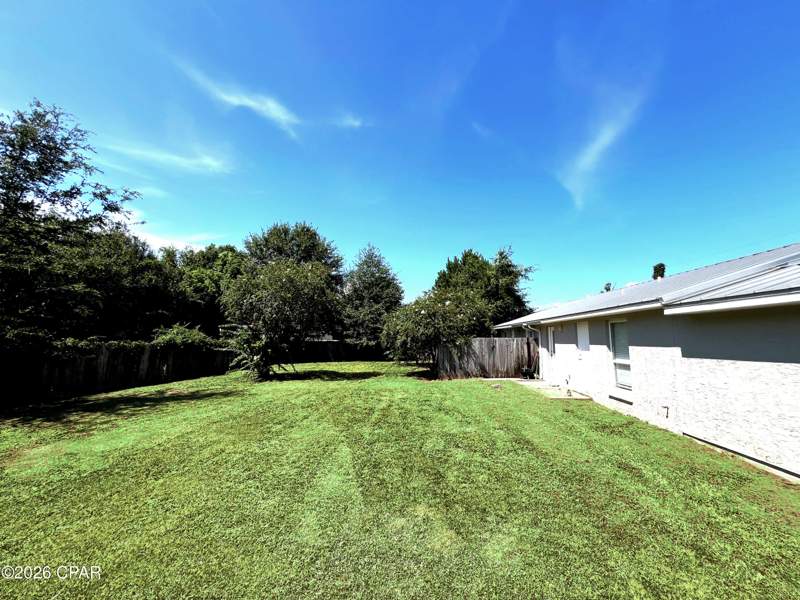 4 bedroom Duplex at 3039 Headland Avenue, Highland City, Panama City — photo 5