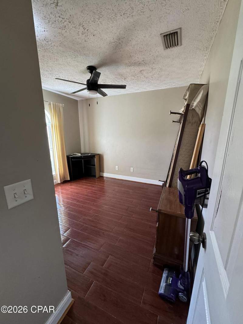 4 bedroom SingleFamilyResidence at 7116 Melissa Elaine Drive, Magnolia Place, Panama City Beach — photo 3