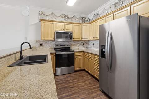 10519 Front Beach Road 902B, Panama City Beach FL - photo 12 of 32