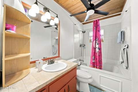 218 N El Centro Boulevard, Panama City Beach FL - photo 10 of 26