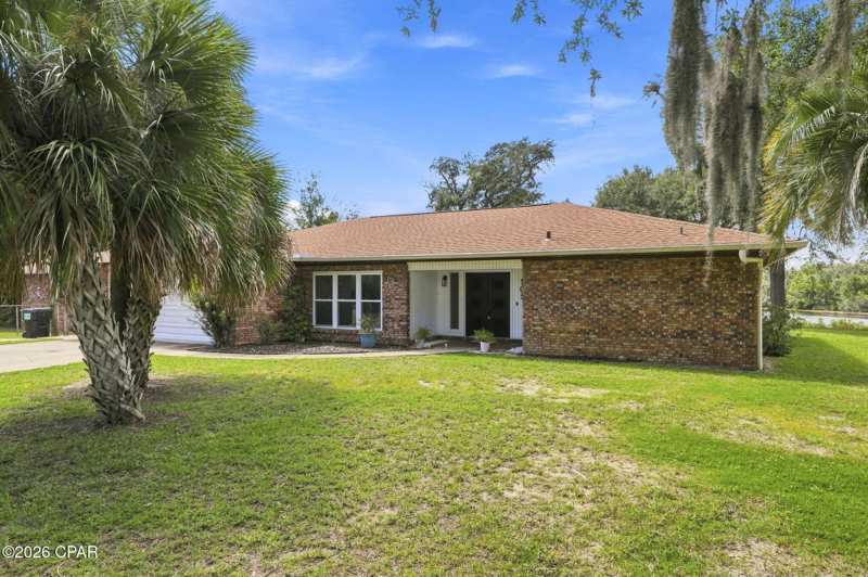 4 bedroom SingleFamilyResidence at 103 Arlington Drive, Cherry Hill Unit 1, Panama City — photo 1
