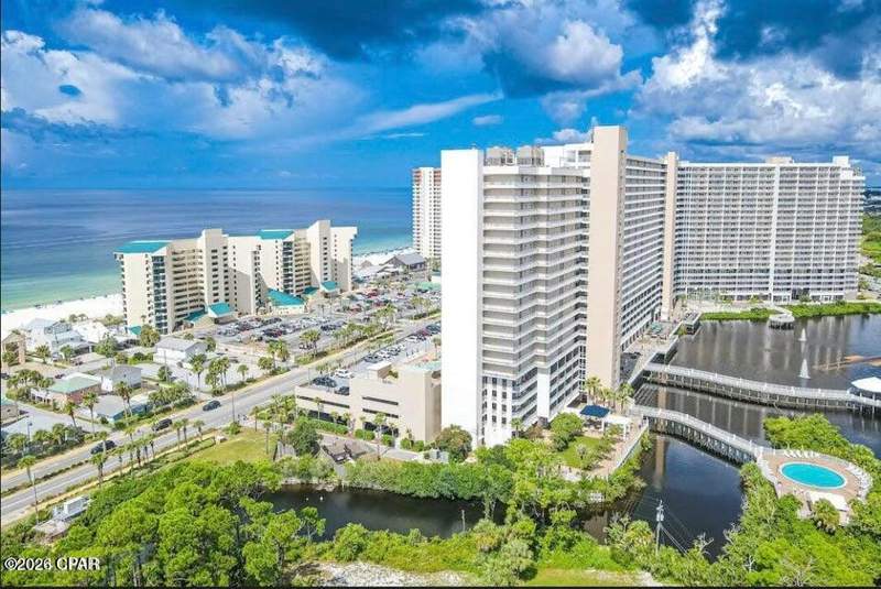 1 bedroom Condominium at 9860 S Thomas Drive 1613, Laketown Wharf, Panama City Beach — photo 3