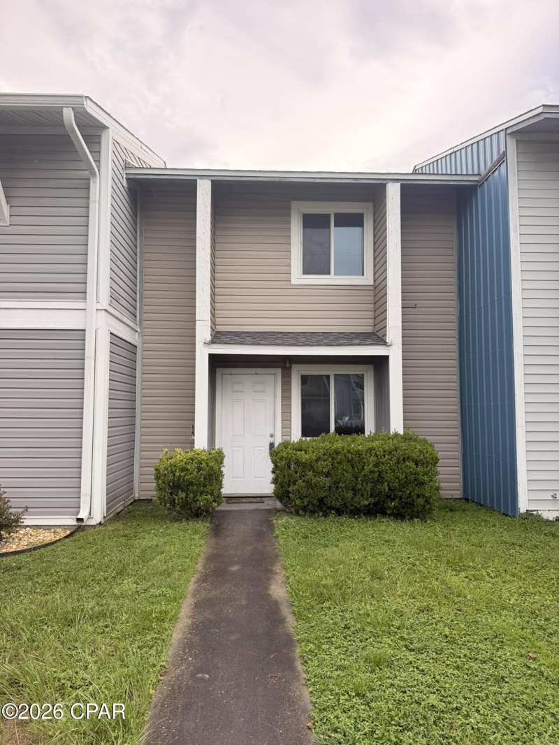 2 bedroom Attached at 3119 Debra Boulevard, Highland City, Panama City — photo 1