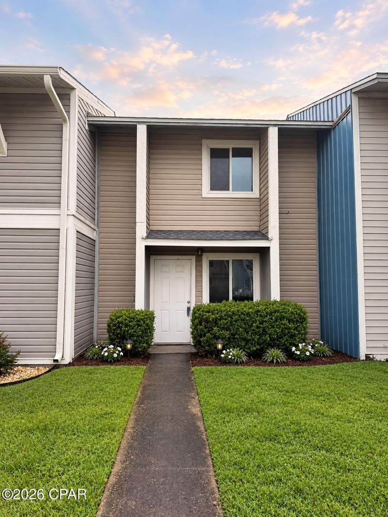 2 bedroom Attached at 3119 Debra Boulevard, Highland City, Panama City — photo 2