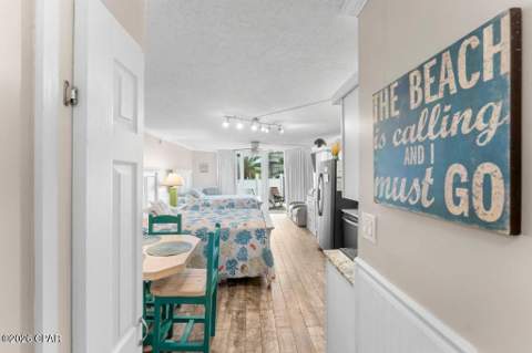 8817 S Thomas Drive 101, Panama City FL - photo 8 of 24