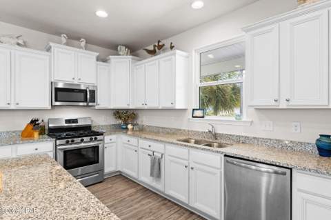 108 Wet Feet Court, Port St Joe FL - photo 17 of 61