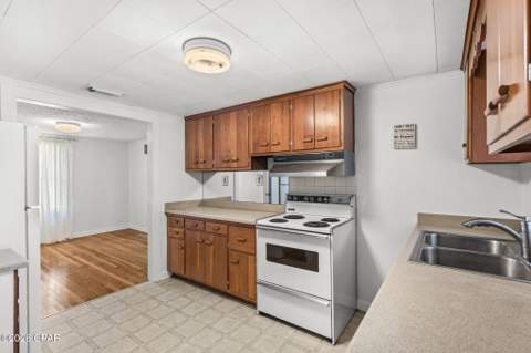 1610 Louise Avenue, Panama City FL - photo 10 of 37
