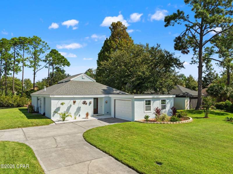 2 bedroom SingleFamilyResidence at 1111 Redfish Circle, Bay Point Unit 1, Panama City Beach — photo 2