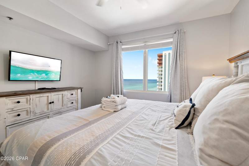 3 bedroom Condominium at 9900 S Thomas Drive 1728, Shores Of Panama Phase II, Panama City — photo 2