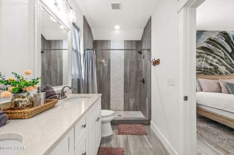 3808 Biltmore Drive, Panama City Beach FL - photo 8 of 47