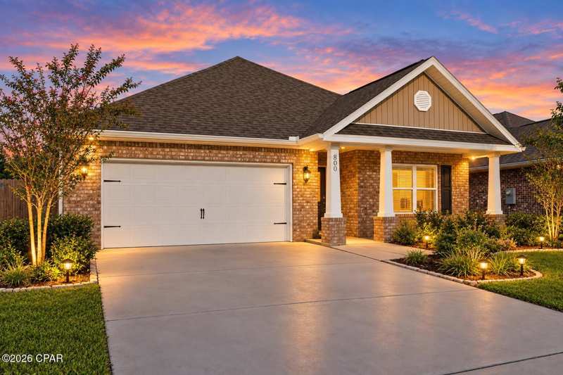 4 bedroom SingleFamilyResidence at 800 Cason Circle, Andrews Plantation, Panama City — photo 1