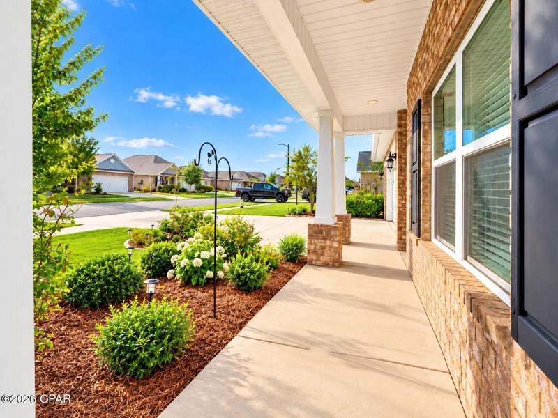 4 bedroom SingleFamilyResidence at 800 Cason Circle, Andrews Plantation, Panama City — photo 3