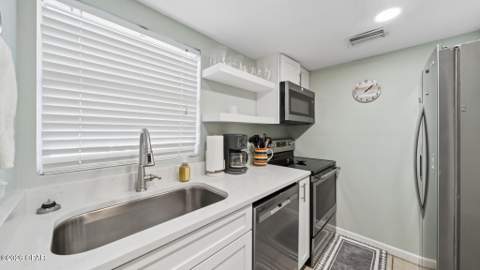 17462 Front Beach Road 4D-1, Panama City Beach FL - photo 9 of 44