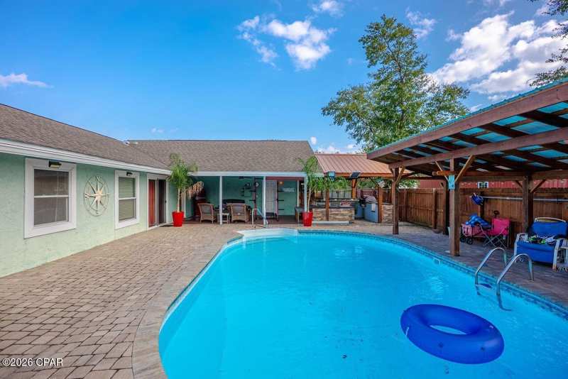 4 bedroom SingleFamilyResidence at 6224 Seminole Drive, Imperial Oaks U-3, Panama City — photo 1