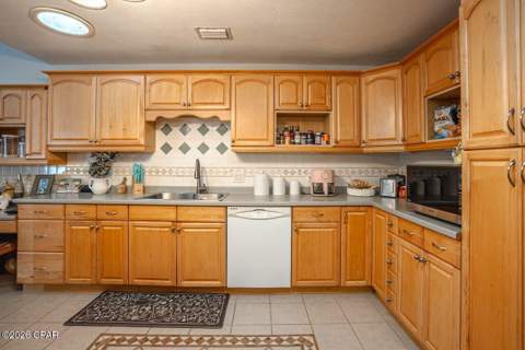 6224 Seminole Drive, Panama City FL - photo 15 of 37